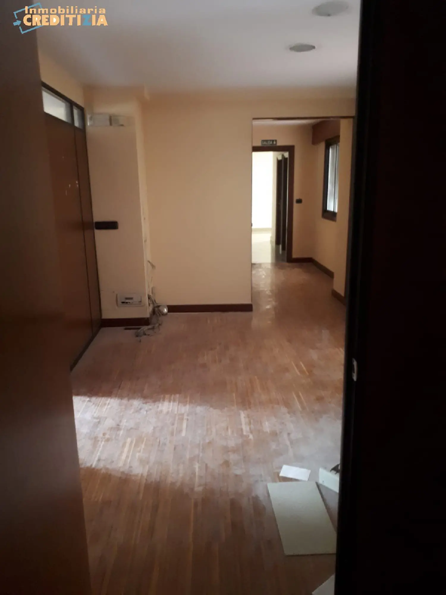  till salu kontor O Carme Vigo 4