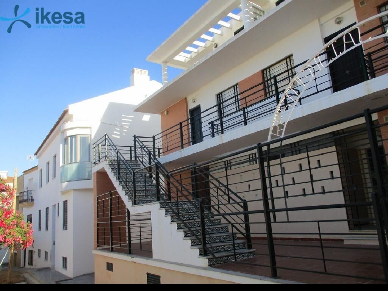  till salu kontor El Terron Costa Occidental 1