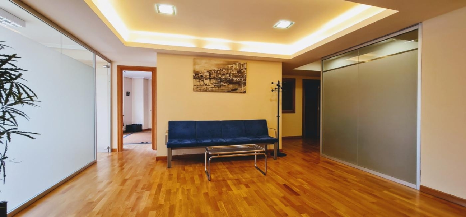  till salu kontor Roupeiro Vigo 4
