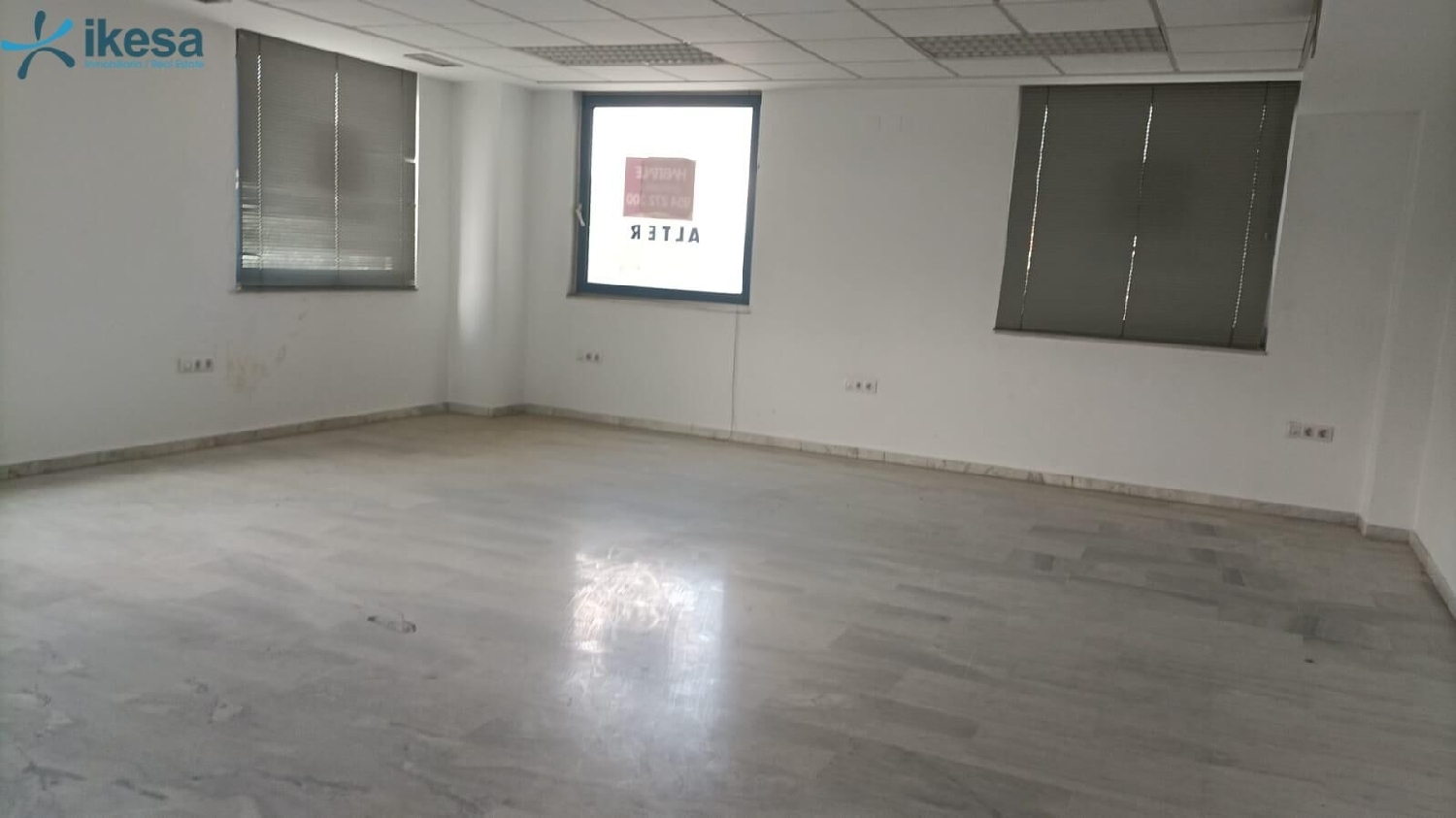 till salu kontor San Pablo-Santa Justa Metropolitana De Sevilla 2
