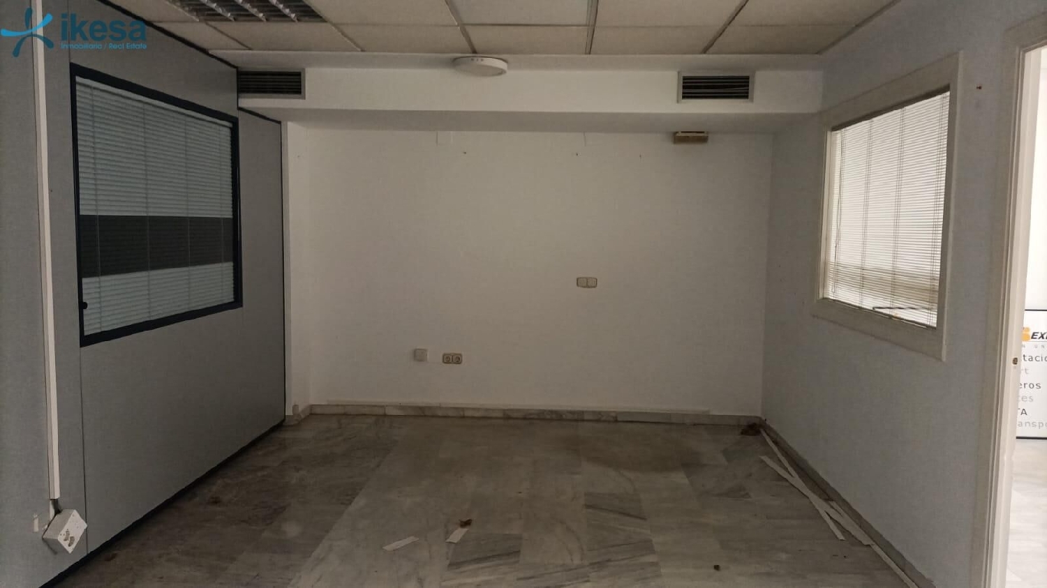 till salu kontor San Pablo-Santa Justa Metropolitana De Sevilla 3