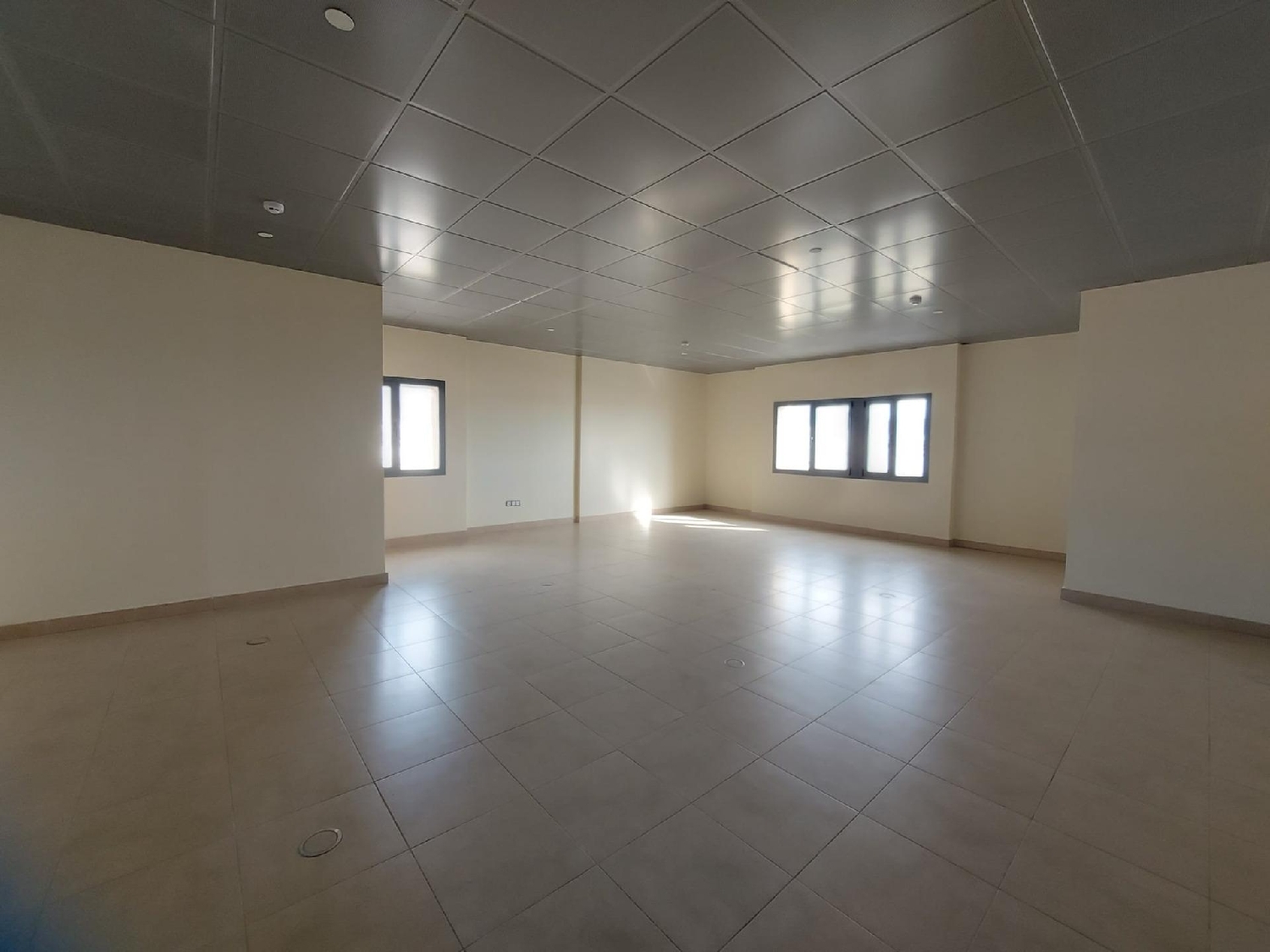  till salu kontor Tarambana Poniente Almeriense 8
