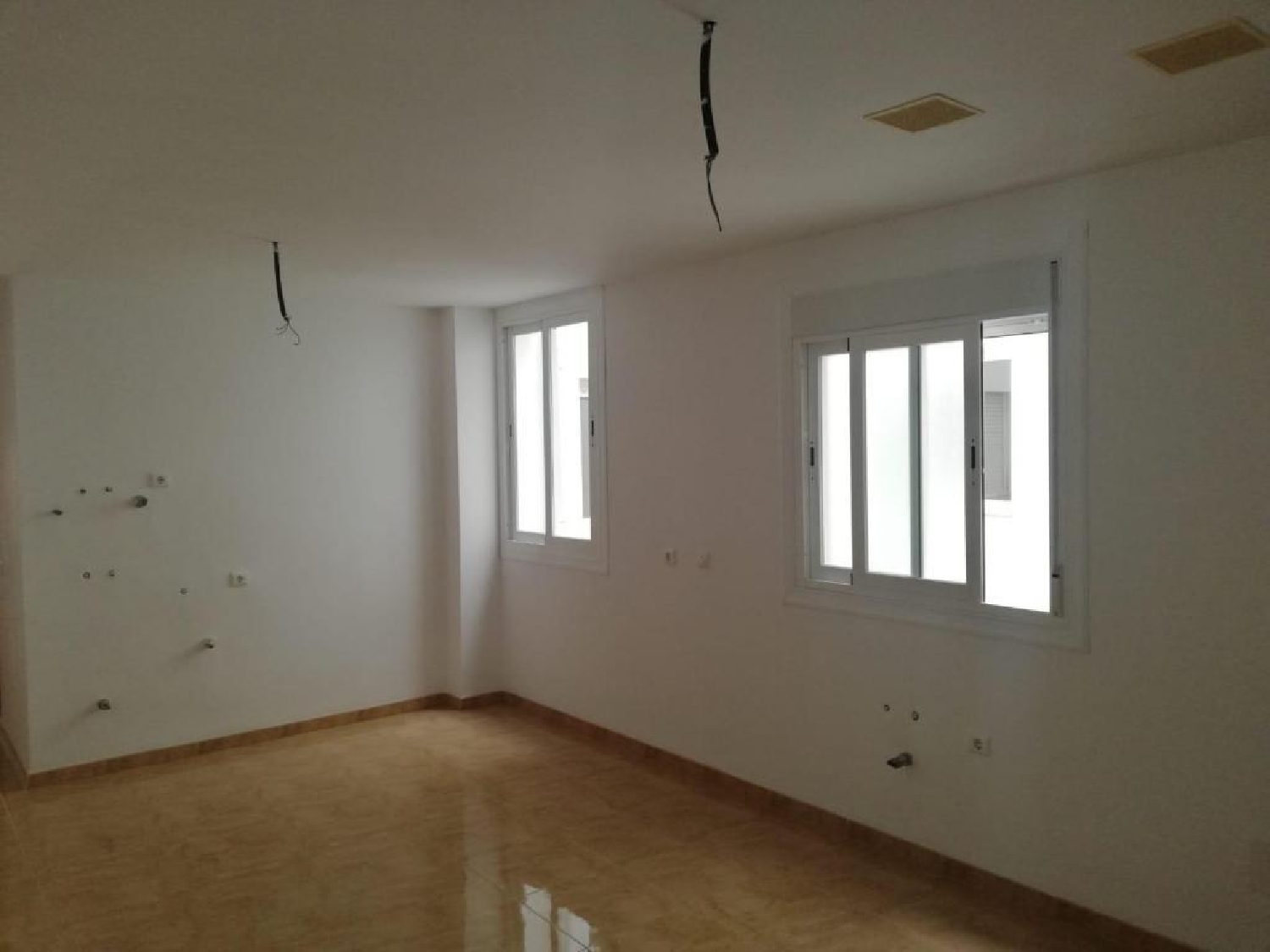  till salu kontor Tarambana Poniente Almeriense 4