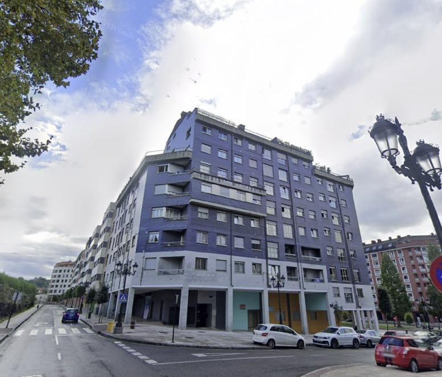  till salu kontor Ules Oviedo 1