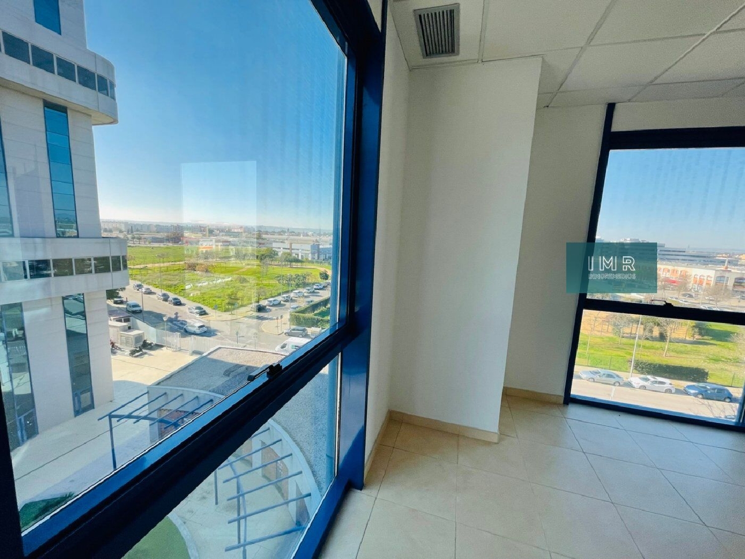  à vendre bureau Sevilla La Nueva Sur 5