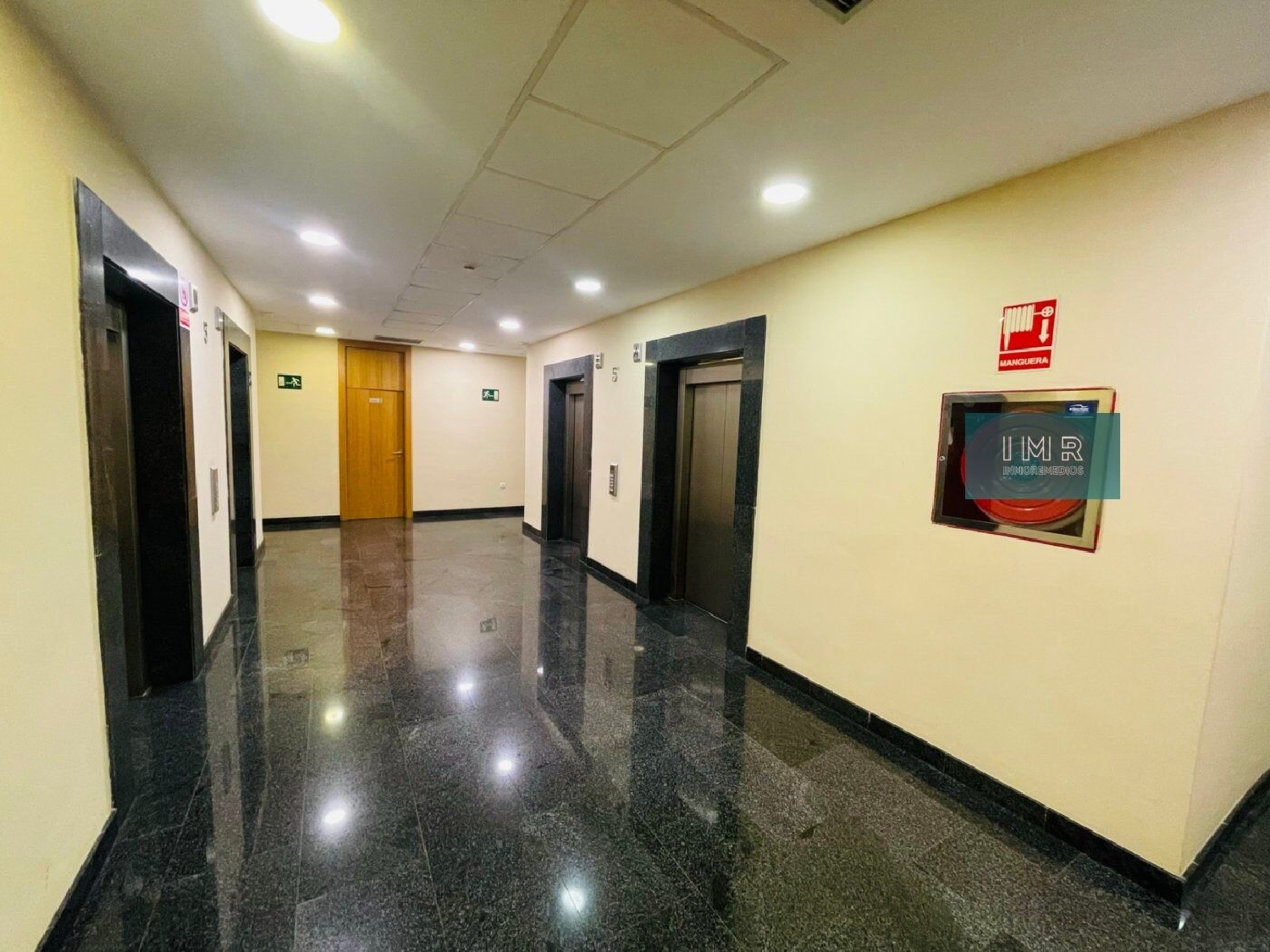 till salu kontor Valdezorras Metropolitana De Sevilla 3