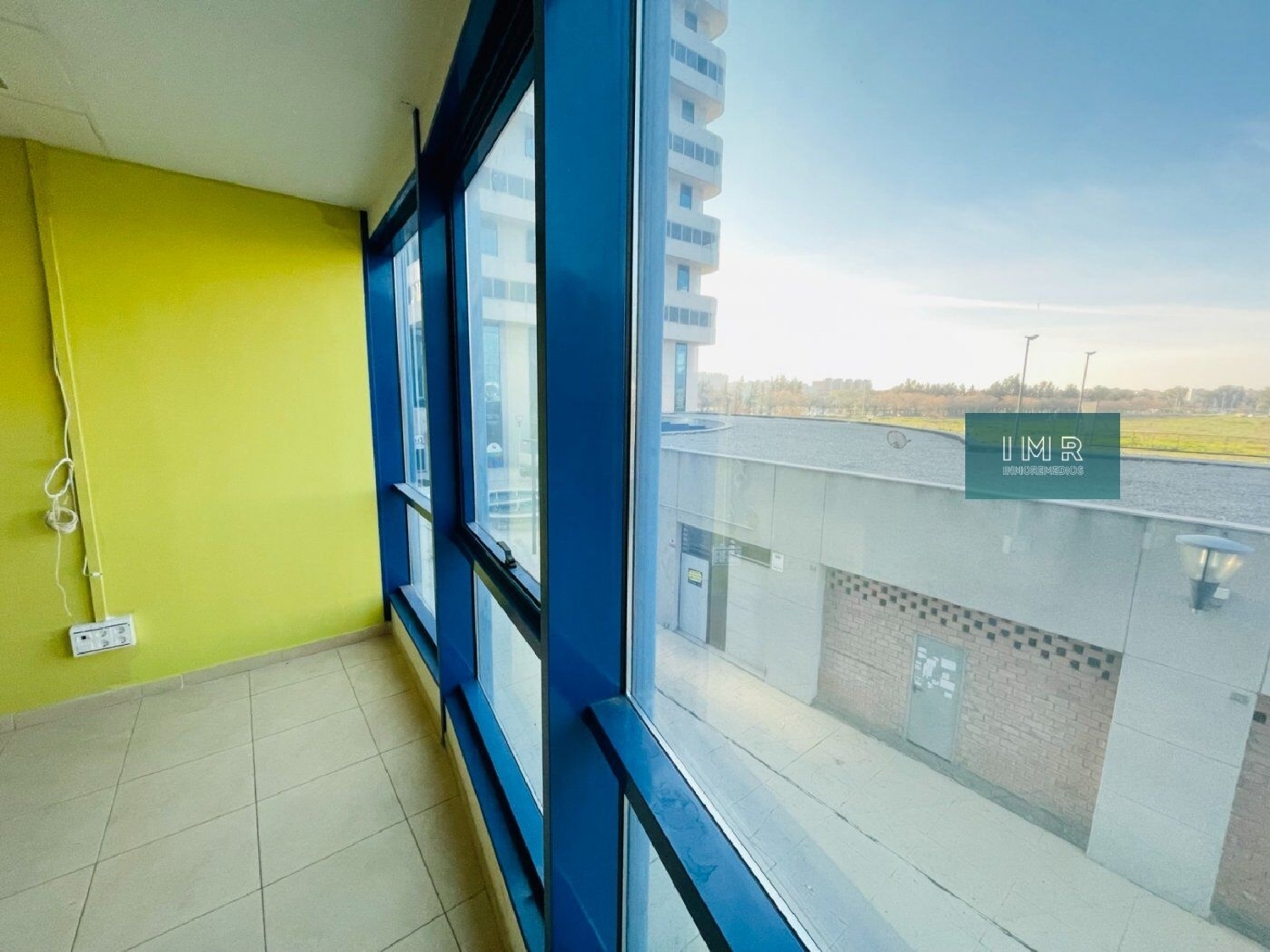  en venta oficina Sevilla La Nueva Sur 7