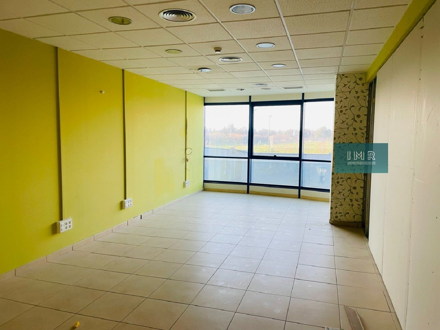  en venta oficina Sevilla La Nueva Sur 1