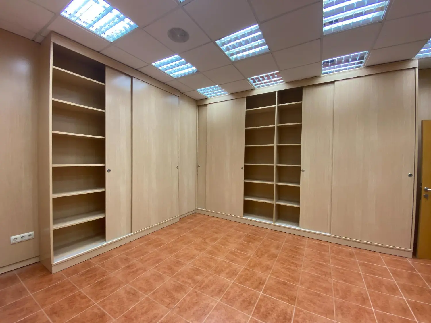  till salu kontor Vinaros Baix Maestrat 4