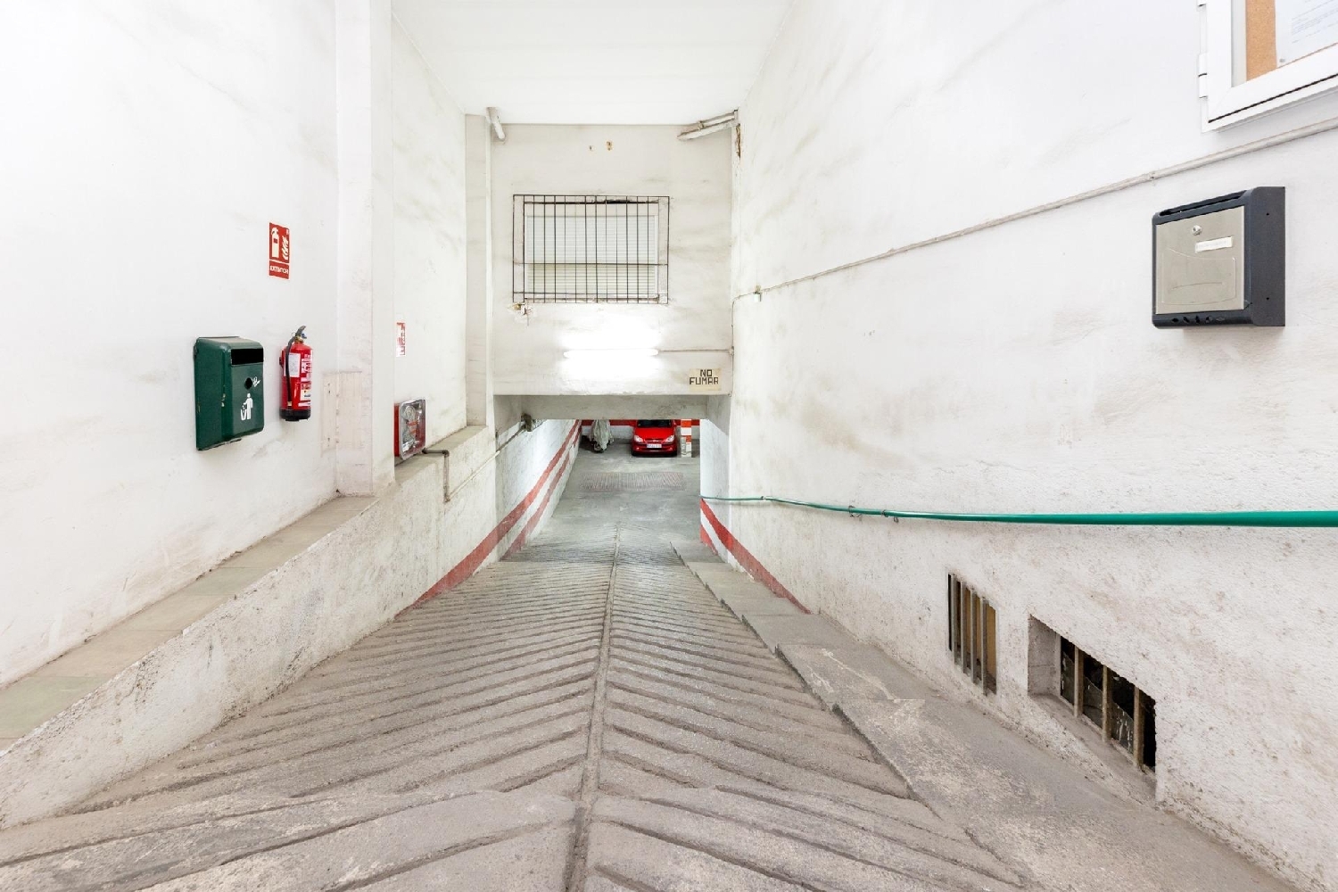  till salu parkering Aguaderico De Rubio Baza 5