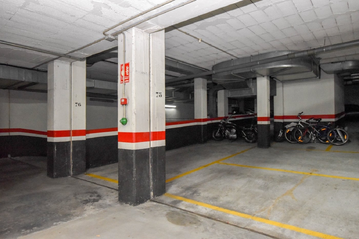  till salu parkering Aldea De Arriba Coruña 8