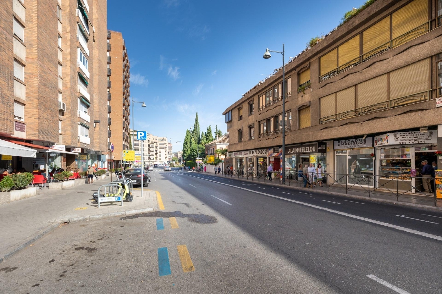 till salu parkering Alminares Vega De Granada 2