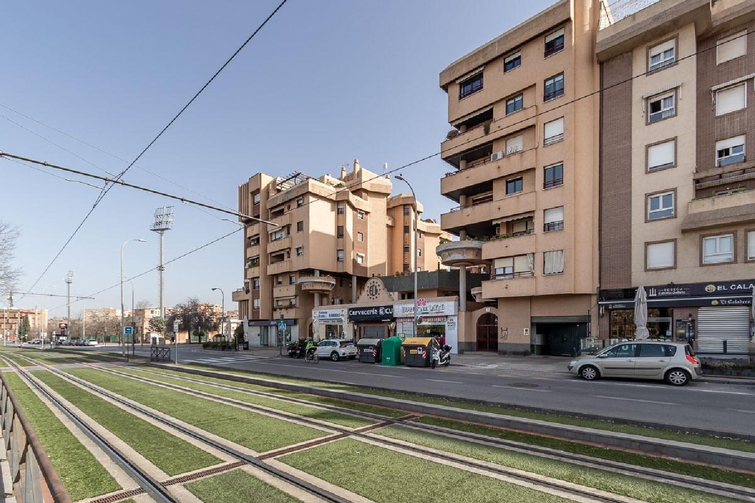 till salu parkering Alminares Vega De Granada 2