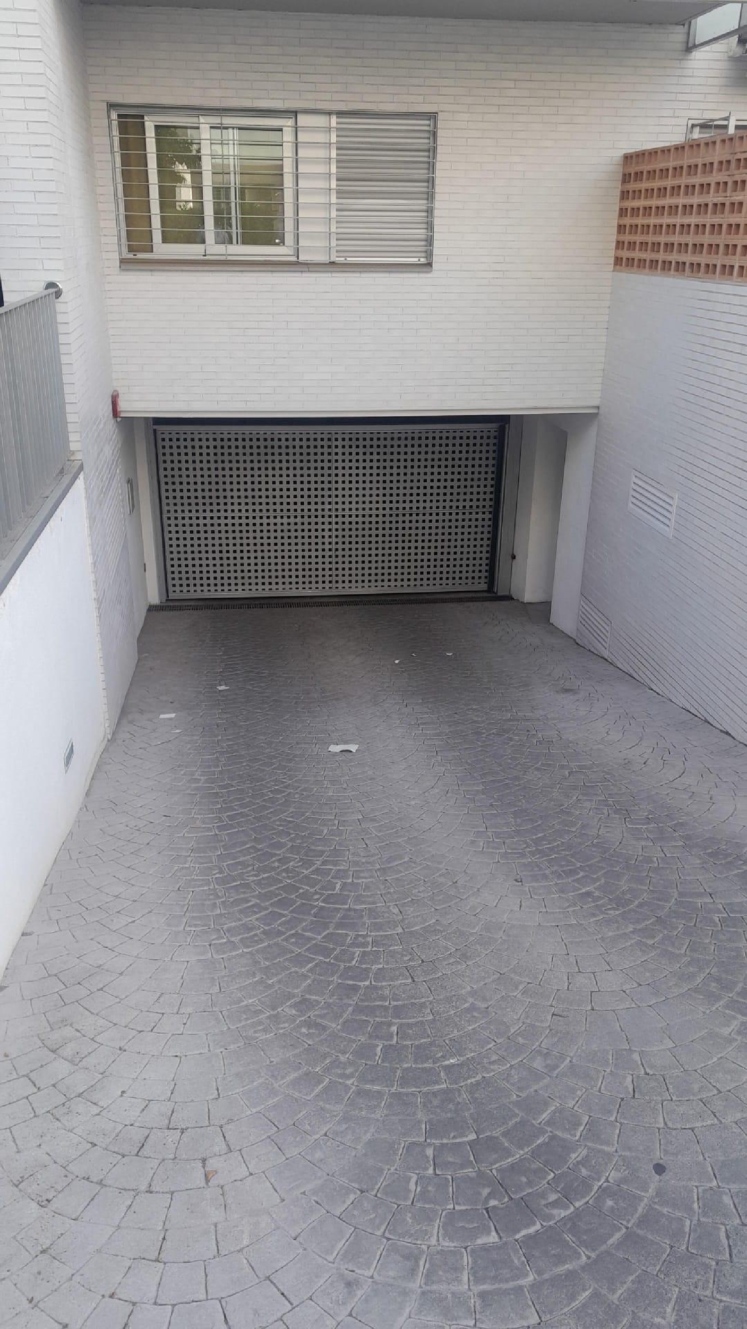 till salu parkering Alminares Vega De Granada 2