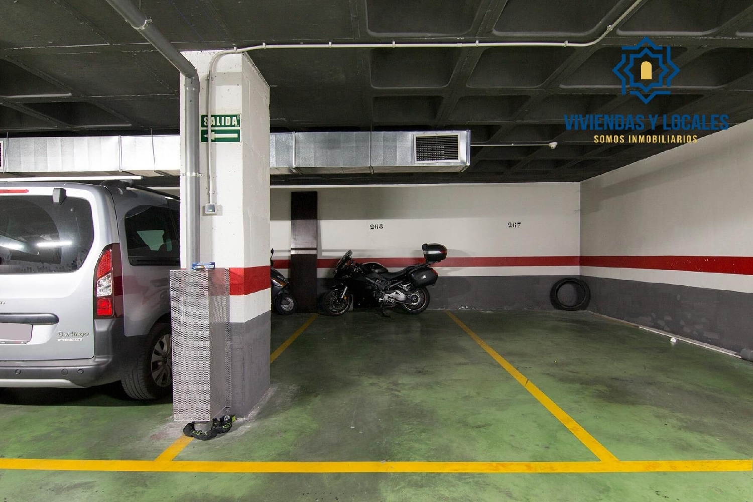  till salu parkering Alminares Vega De Granada 1