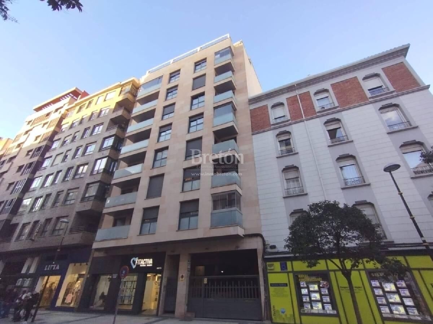  till salu parkering Avenida Valencia D.C. Zaragoza 2
