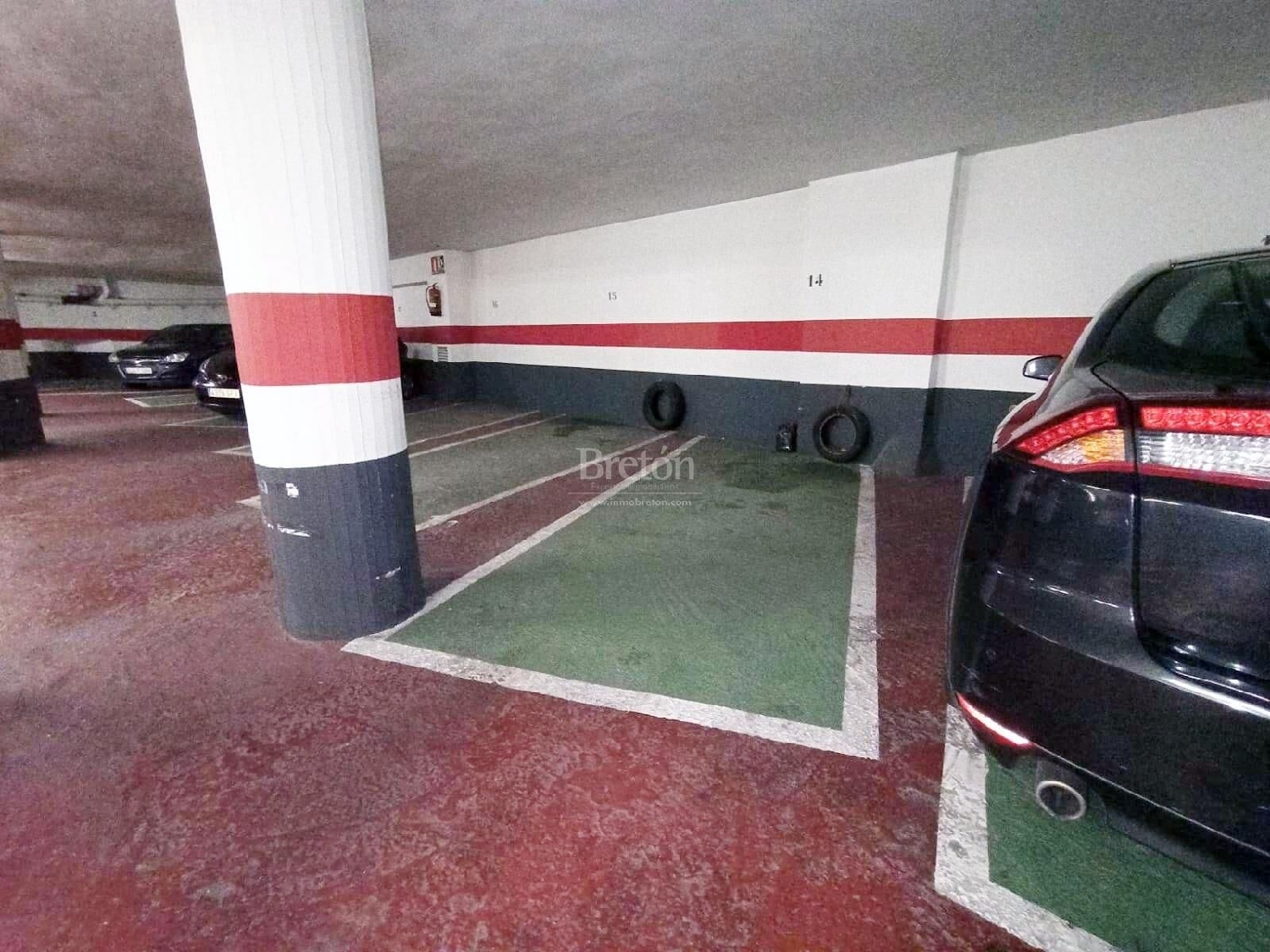  till salu parkering Avenida Valencia D.C. Zaragoza 6