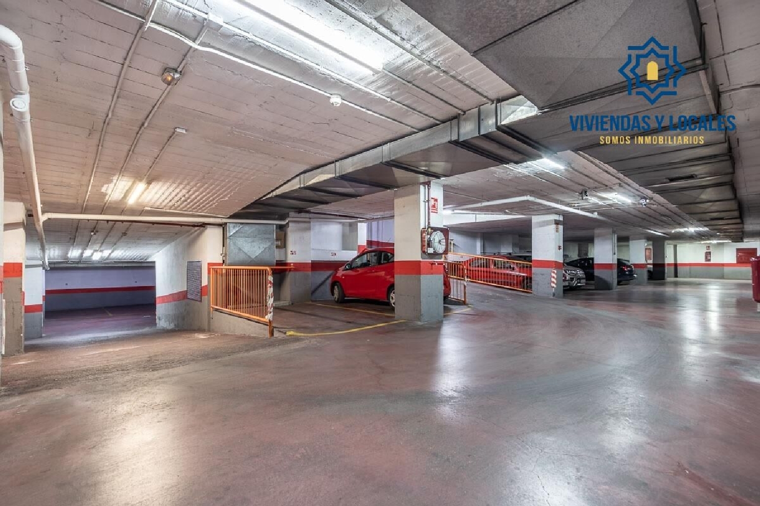 till salu parkering Beiro Vega De Granada 3