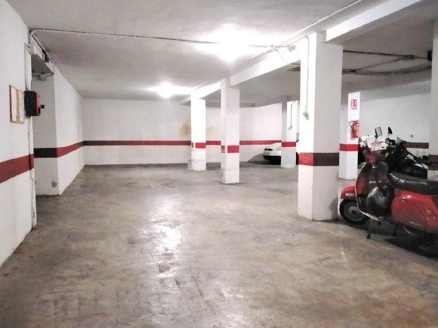 till salu parkering Benicalap Ciutat Fallera Valencia 2