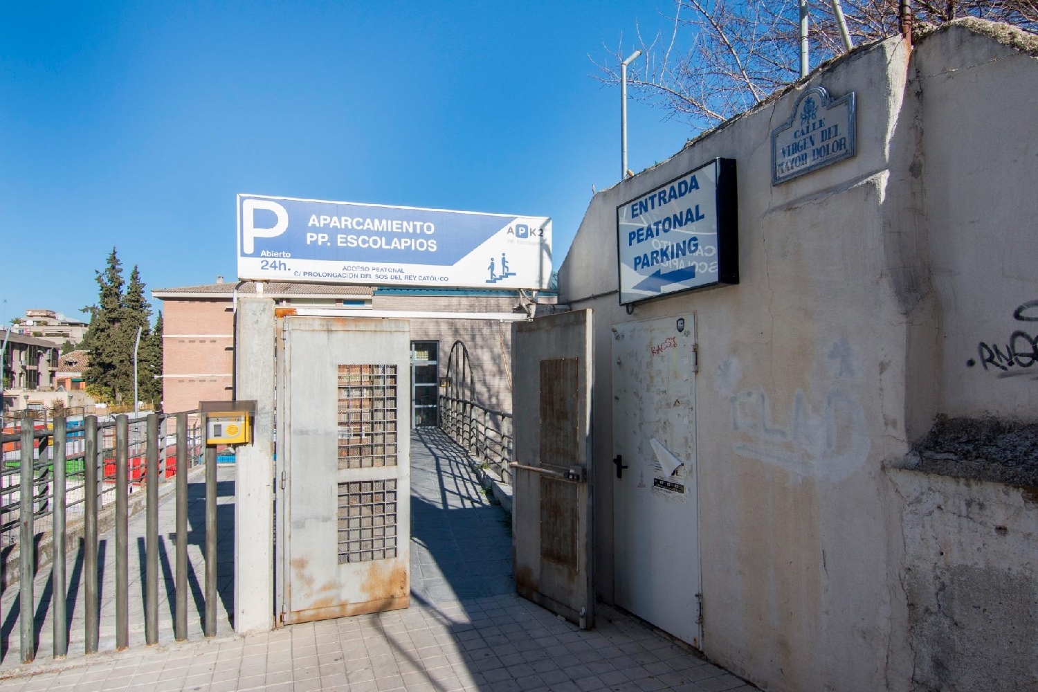  till salu parkering Bola De Oro Vega De Granada 4