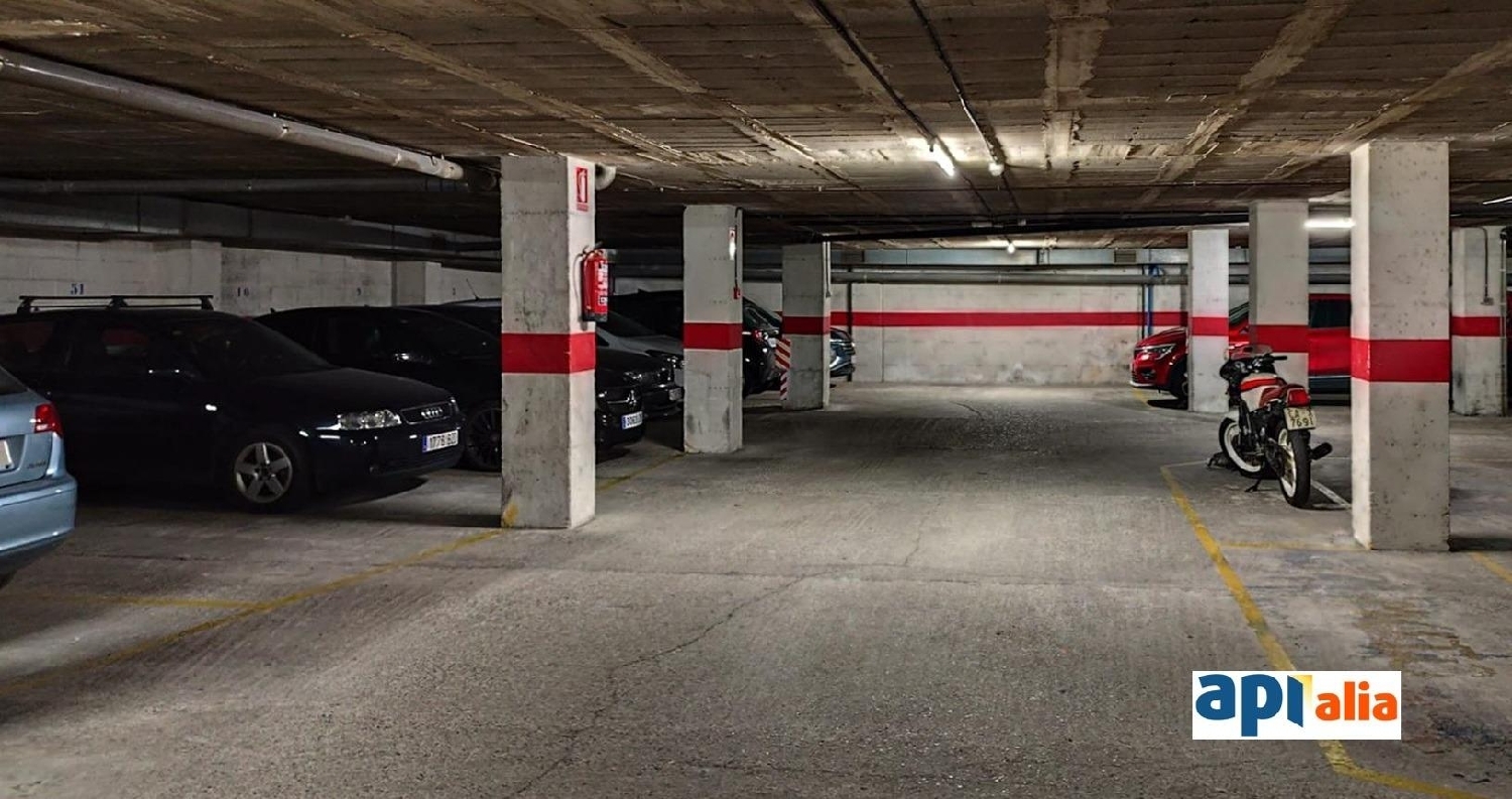 kaufen Parkplatz Camp D'esports-Fleming Segrià 3