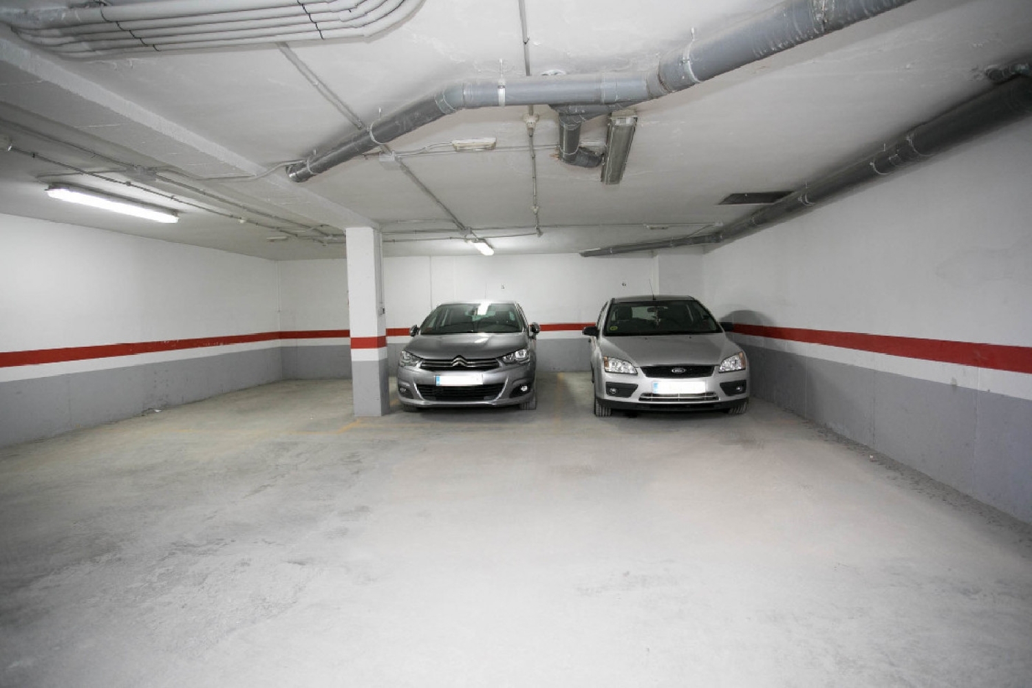 till salu parkering Campanar Sant Pau Valencia 3