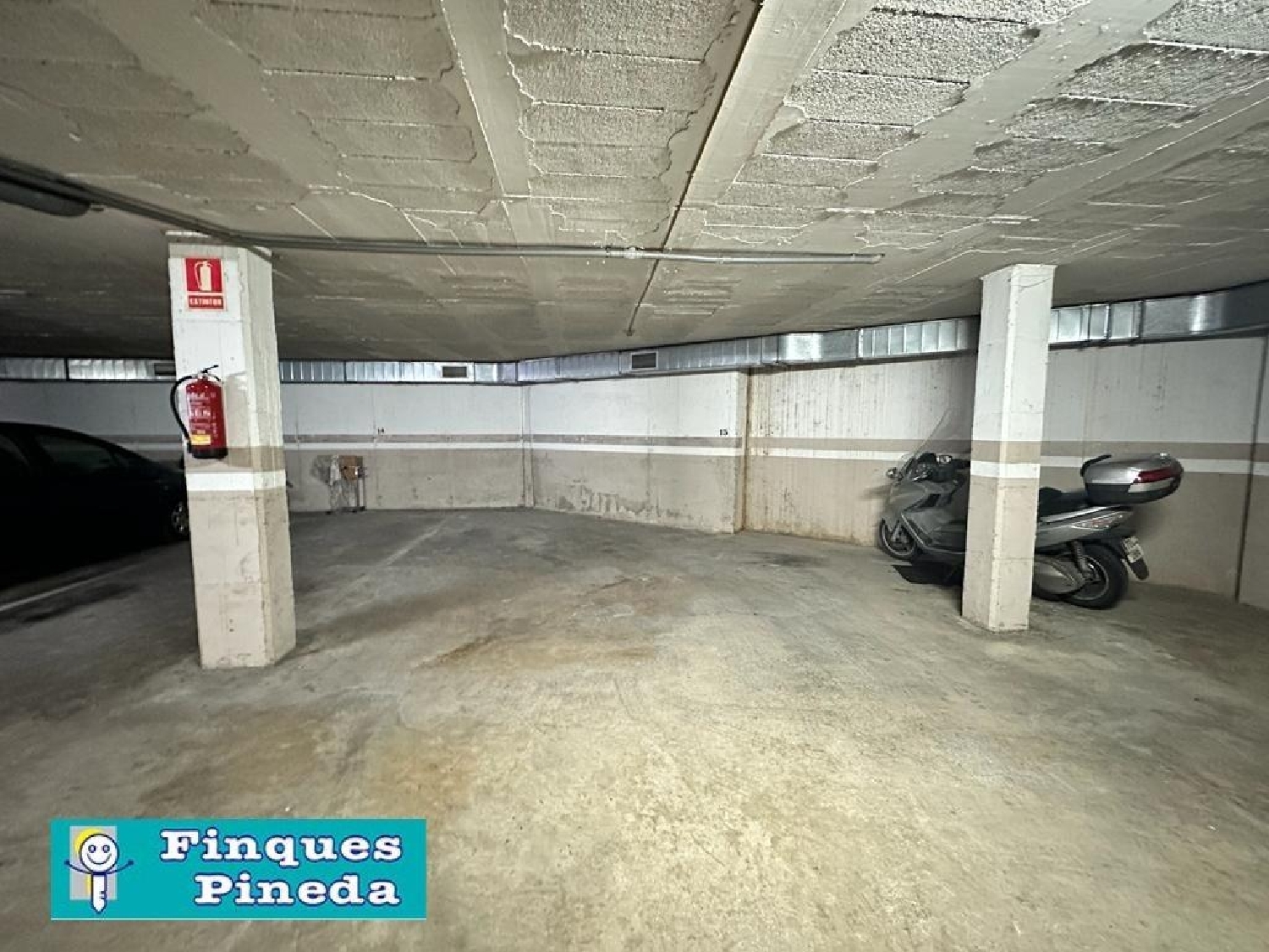 till salu parkering Can Carreres Maresme 2