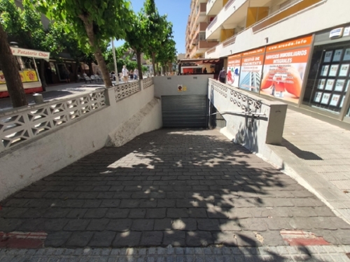 Cap De Salou-Nostra Senyora De Nuria Tarragonès parkering foto 6259540