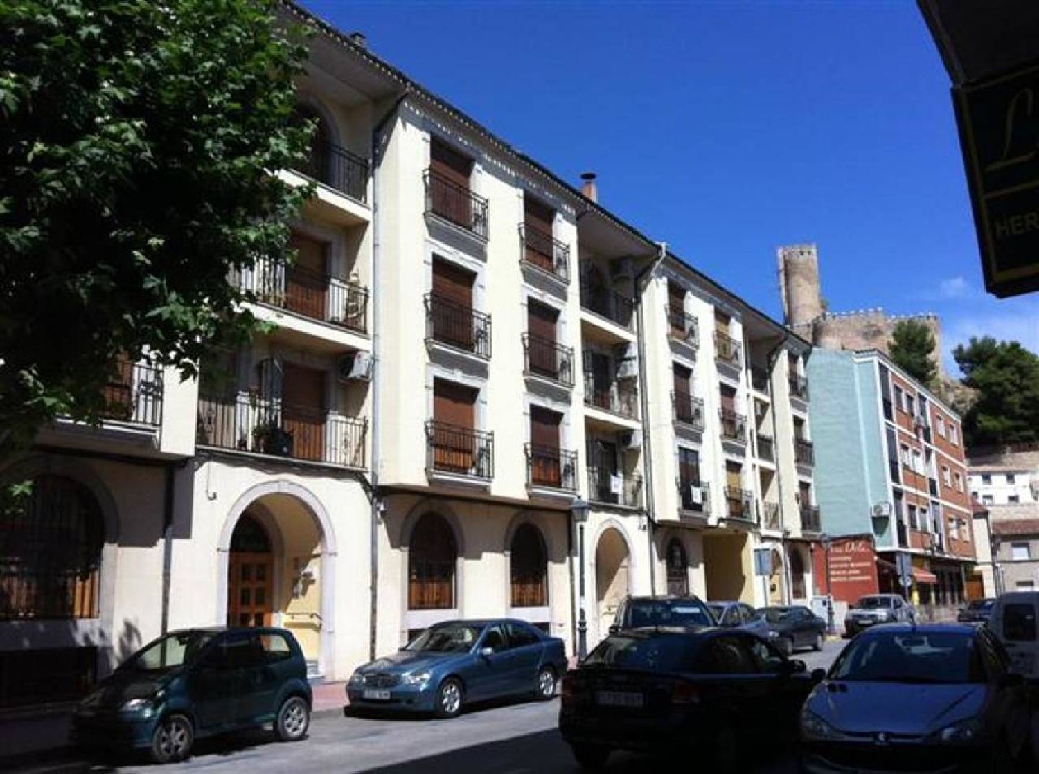 till salu parkering Casas Del Campillo Monte Ibérico Almansa 2