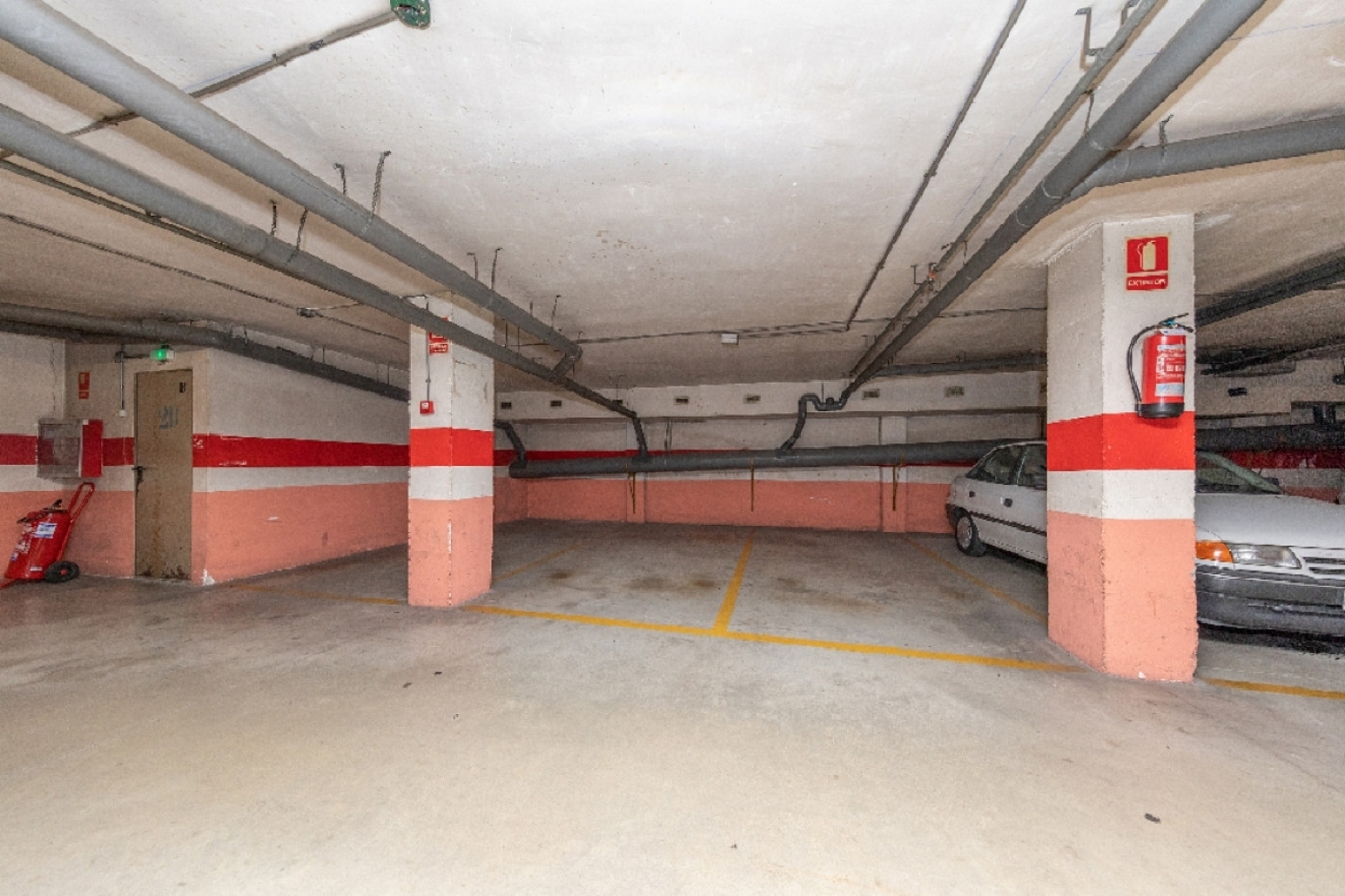  till salu parkering Centre 08222 Vallès Occidental 4