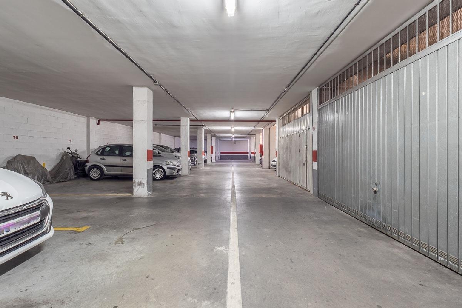  till salu parkering Chana Vega De Granada 5