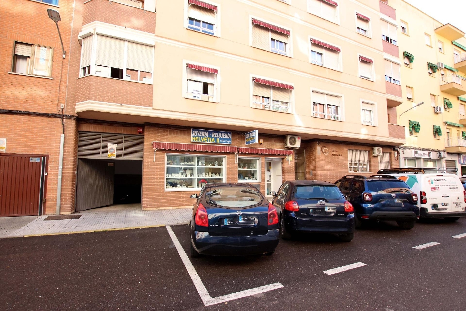  till salu parkering Dehesilla De Calamón Badajoz 6