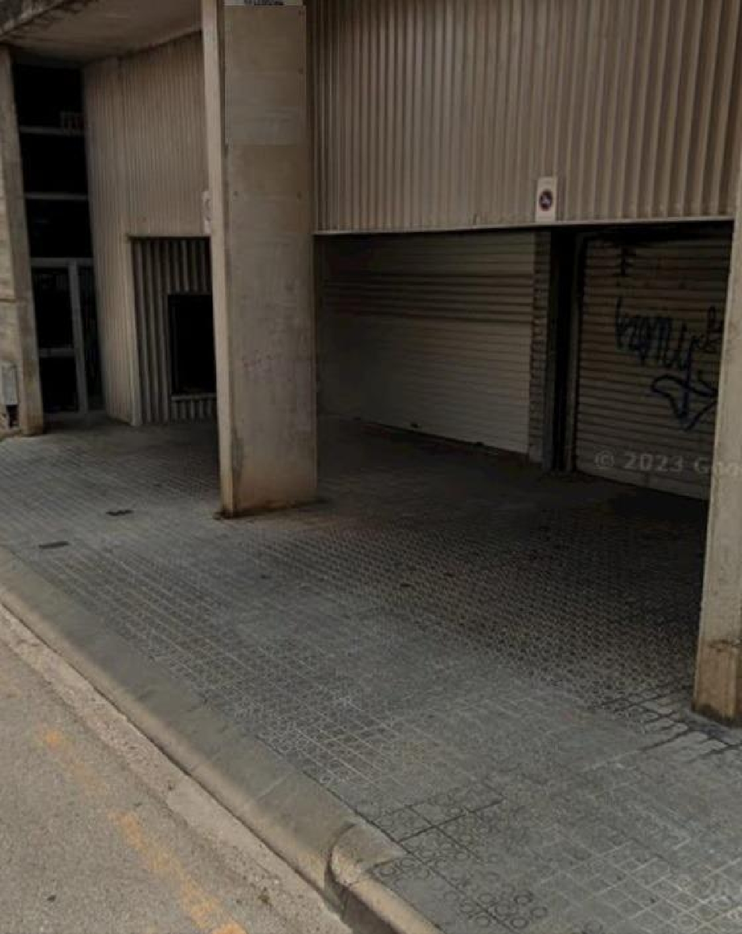 till salu parkering Comtals Els Bages 2
