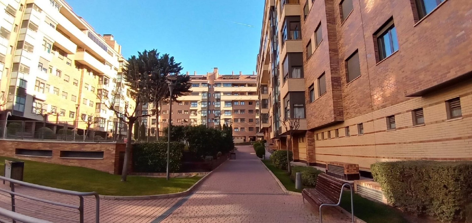 till salu parkering El Piul Cuenca Del Henares 2
