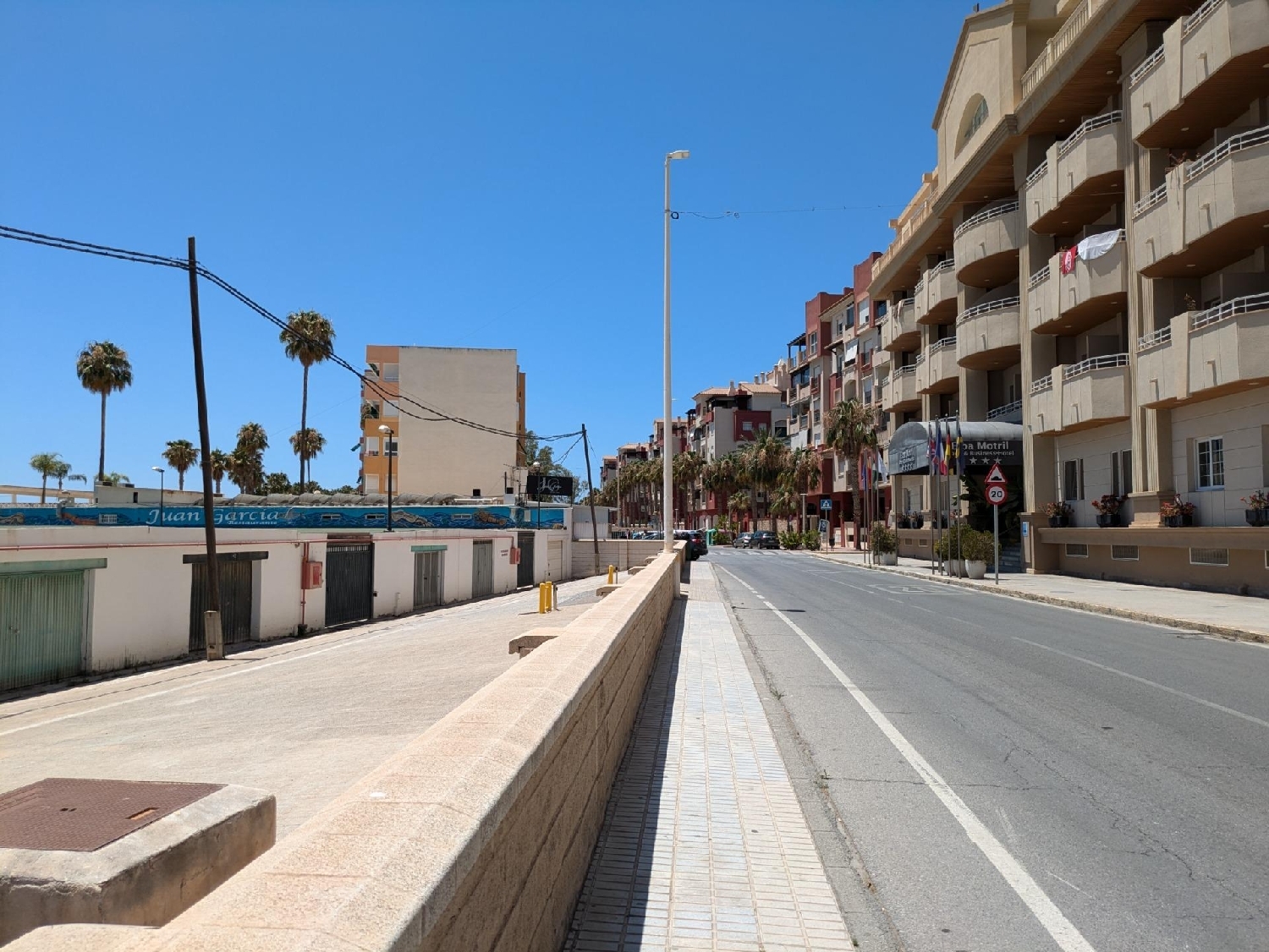 till salu parkering El Varadero Costa Tropical 2