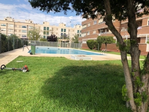 Elche Universidad Baix Vinalopó parkering foto 6221565