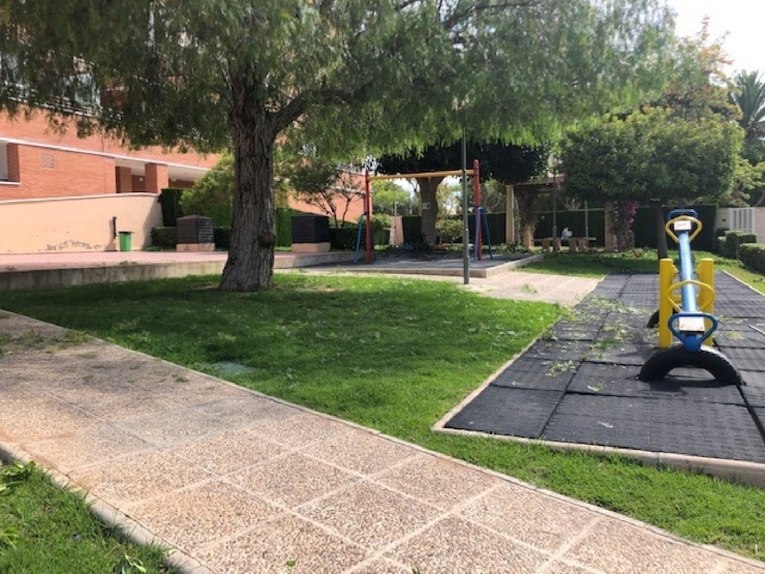 till salu parkering Elche Universidad Baix Vinalopó 3