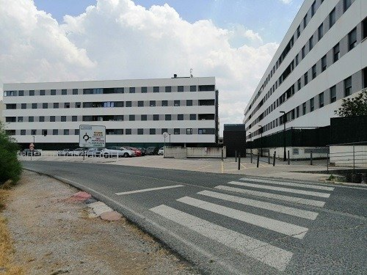  till salu parkering Esparza De Galar Pamplona 1