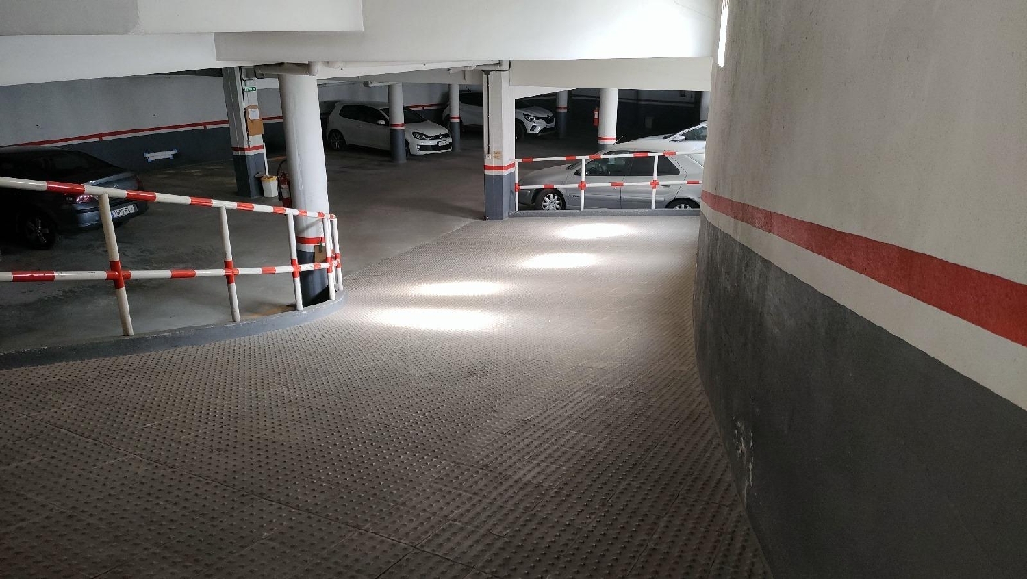  till salu parkering Estella Tierra Estella 6