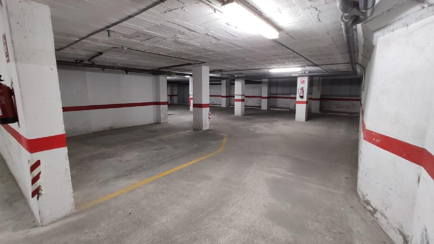  till salu parkering Fuengirola Costa Del Sol Occidental 1