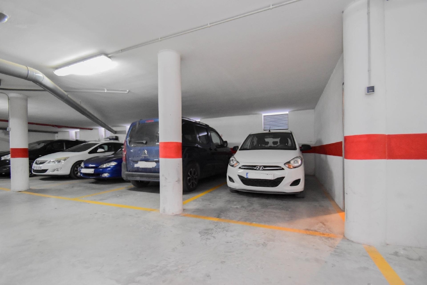till salu parkering Gabia Grande Vega De Granada 2