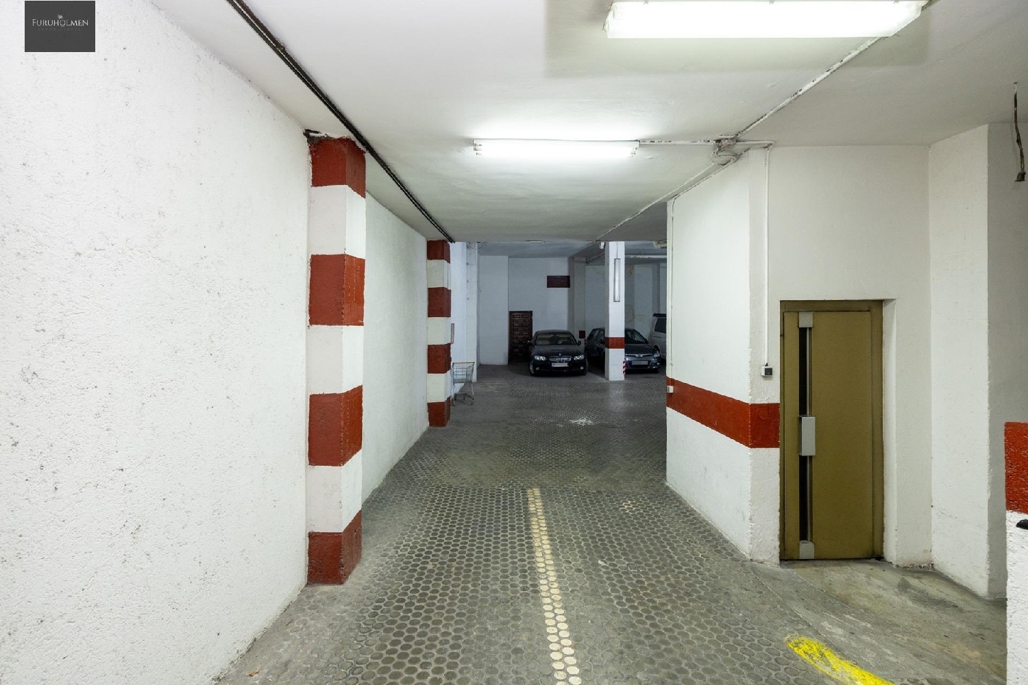  till salu parkering Granada Centro 18002 Vega De Granada 8