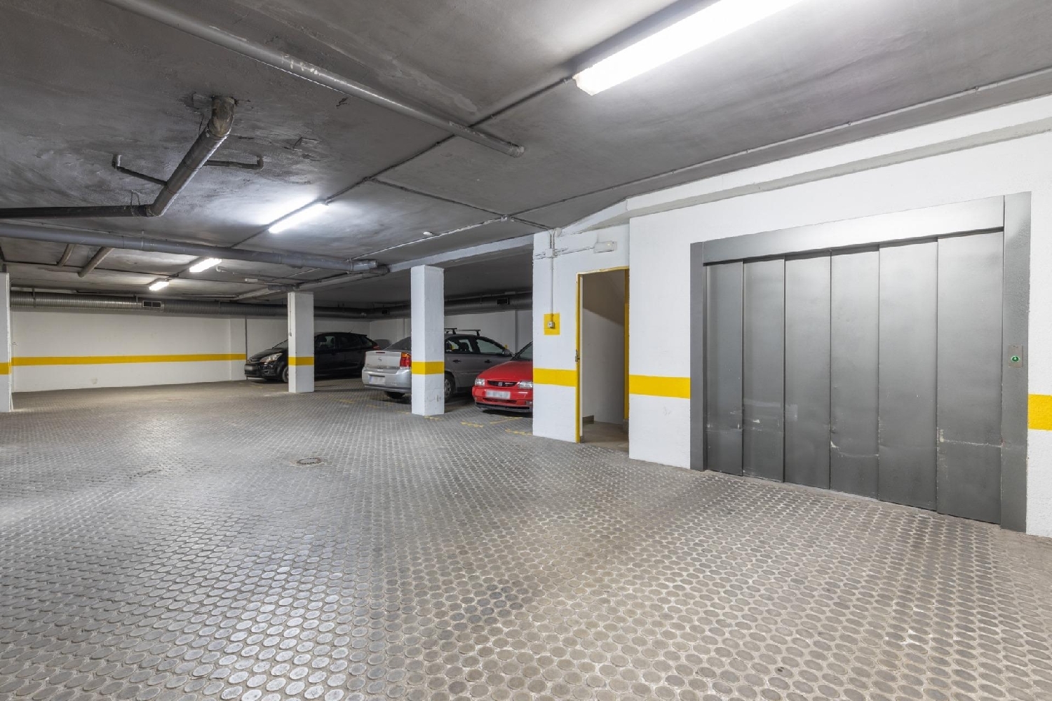  till salu parkering Granada Centro 18009 Vega De Granada 8