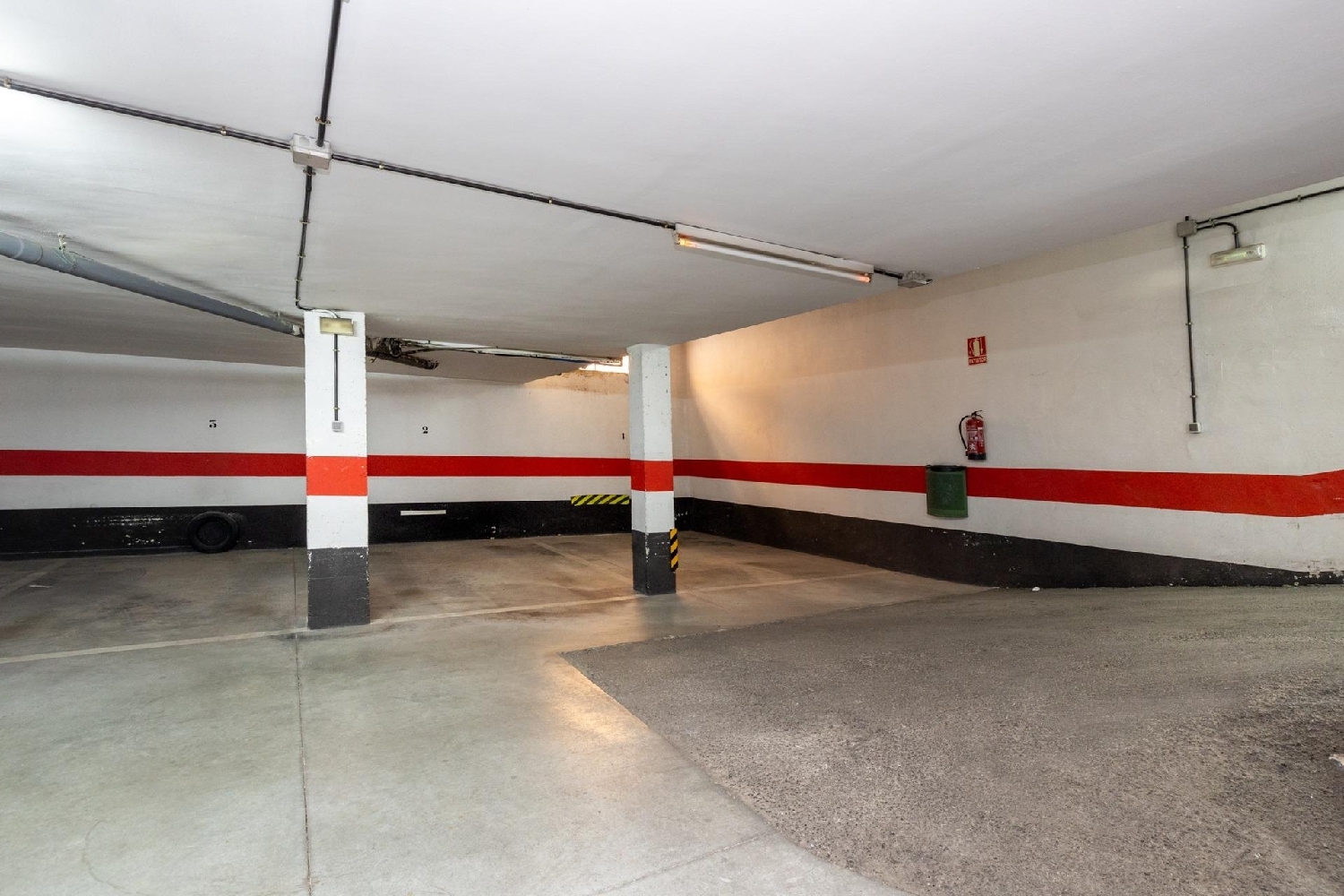  till salu parkering Granada Centro 18005 Vega De Granada 4