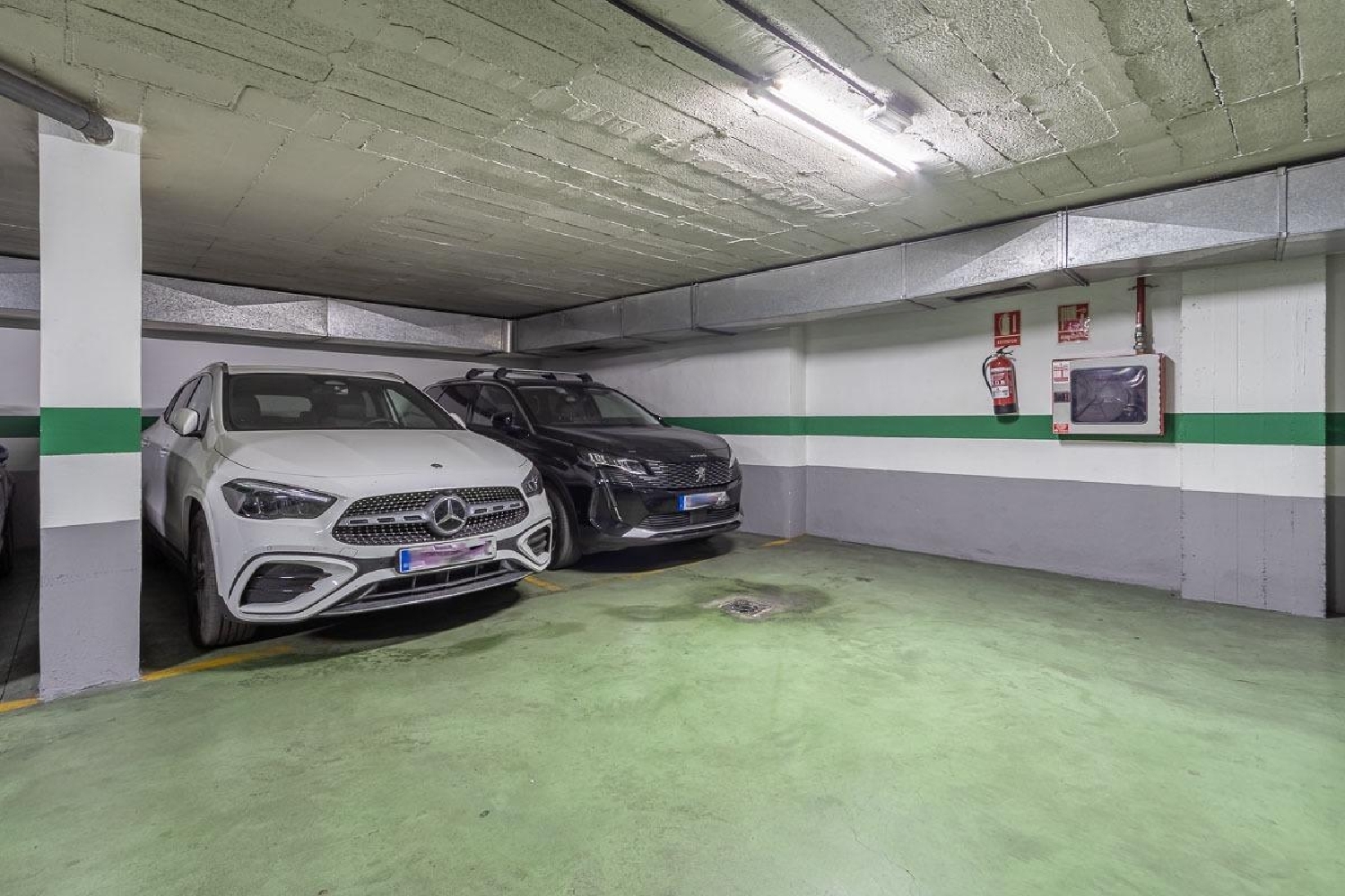 till salu parkering Granada Centro 18005 Vega De Granada 2