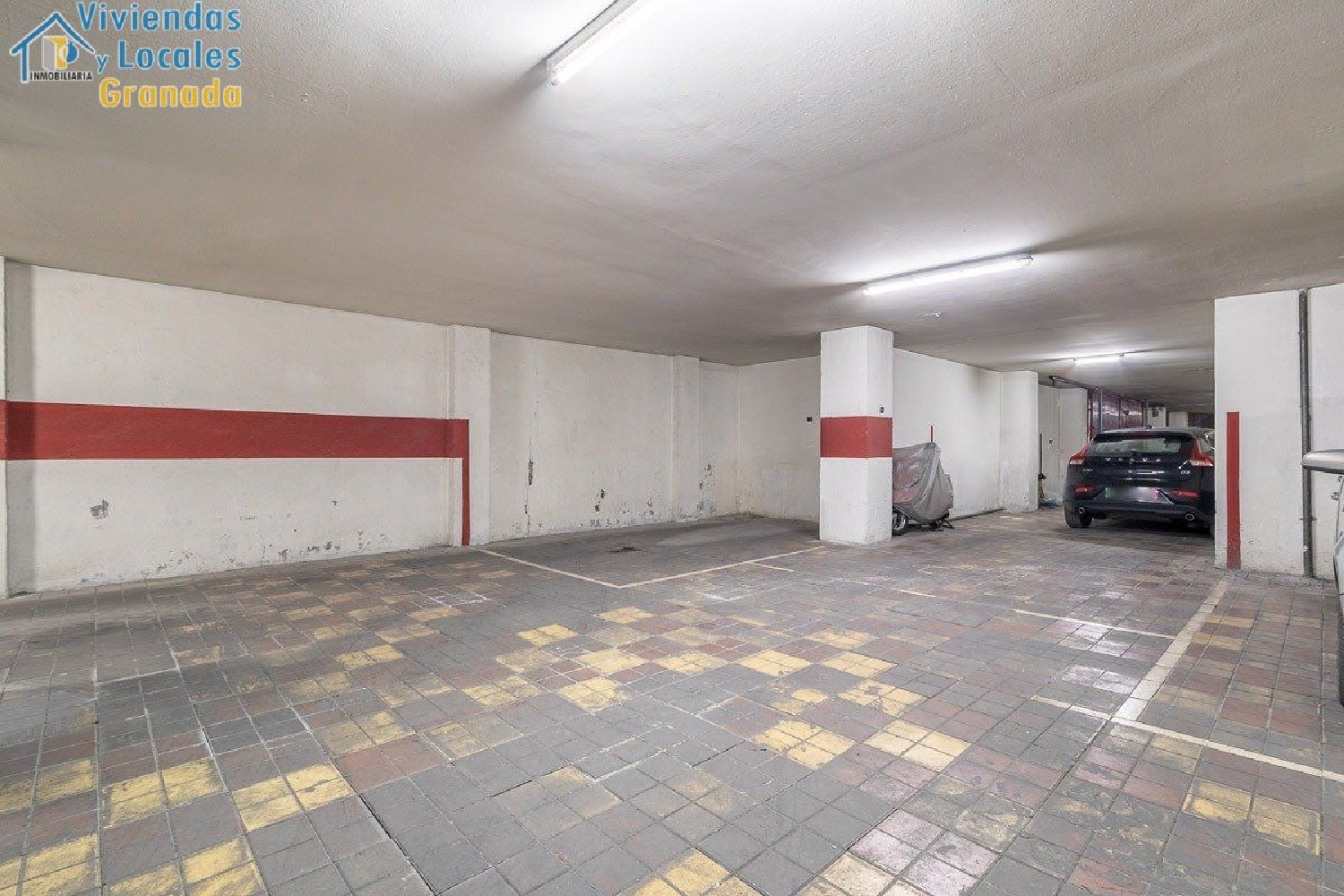 till salu parkering Granada Centro 18002 Vega De Granada 3