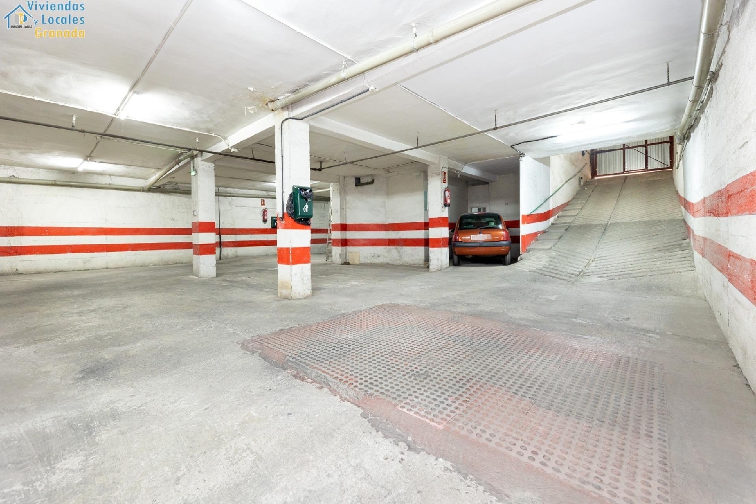  till salu parkering Granada Centro 18002 Vega De Granada 4
