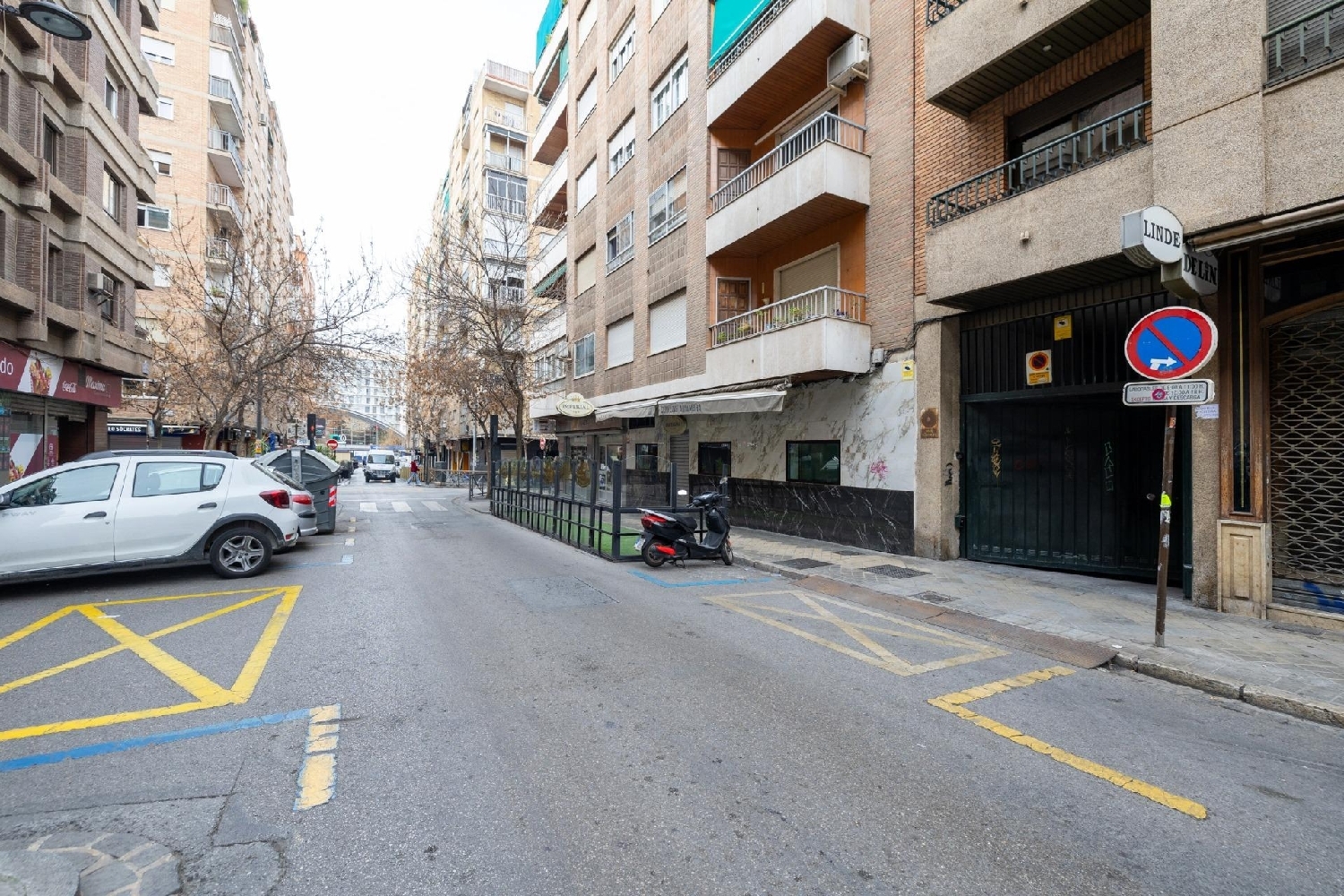 till salu parkering Granada Centro 18002 Vega De Granada 3