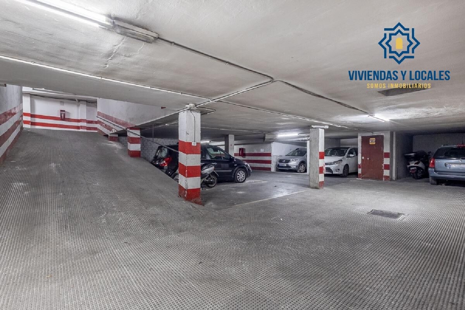  till salu parkering Granada Centro 18002 Vega De Granada 5