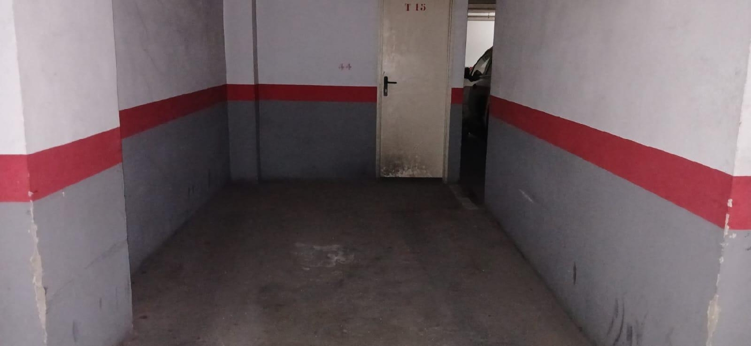  till salu parkering Horno De Alcedo Valencia 5